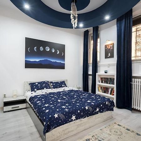 Galaxy Studio Near Bucharest Old Town Exterior foto